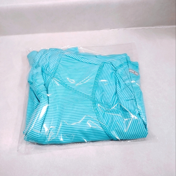 DANSKIN SEMI FITTED TURQUOISE AND WHITE PINSTRIPE ATHLETIC TOP WOMEN'S SIZE L - Picture 9 of 9